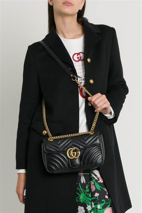 GG Marmont Small Shoulder Bag Matelassé 